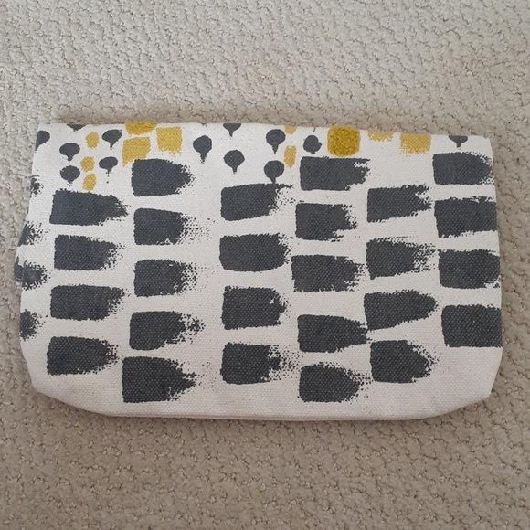 Foldover Zipper Pouch / Clutch - Picture 5 of 6